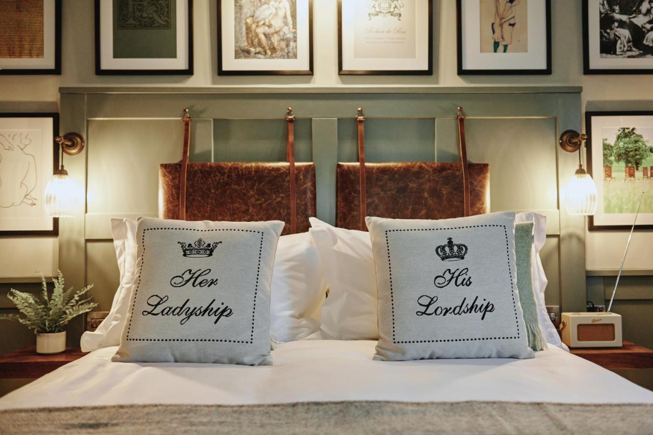 Hotel Kings Arms - Egham-Windsor Zewnętrze zdjęcie