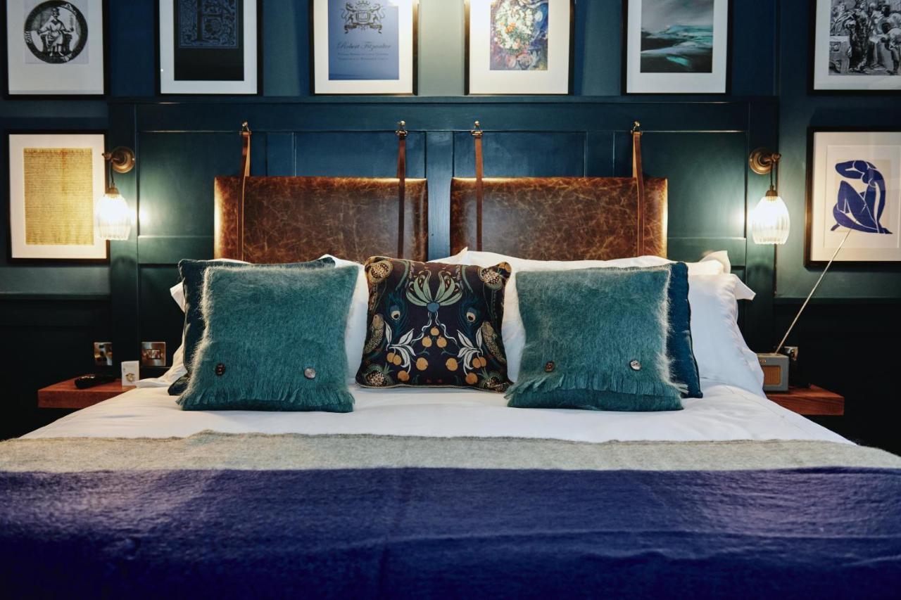 Hotel Kings Arms - Egham-Windsor Zewnętrze zdjęcie